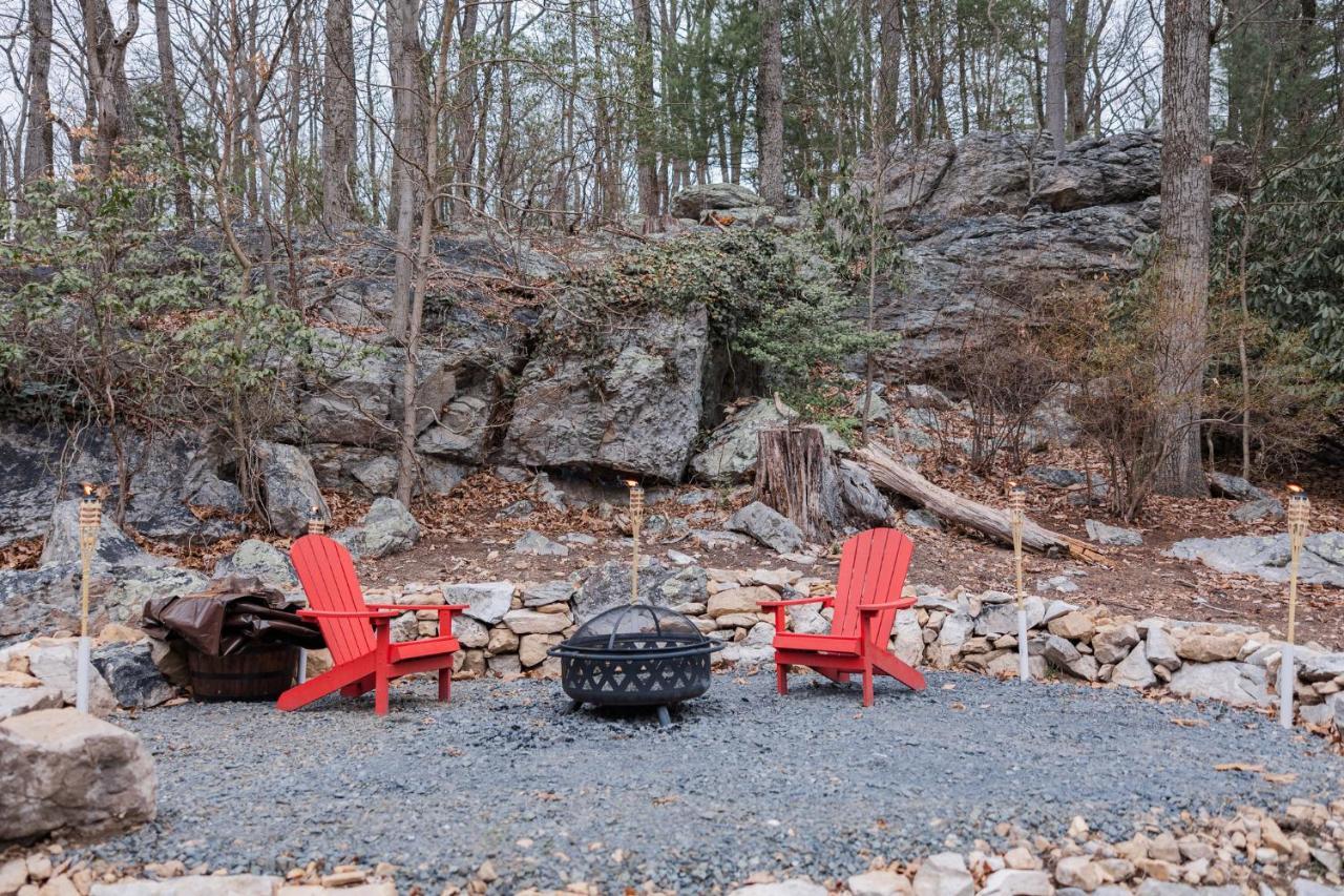 Cowry Acres - 11 Acre Enchanted Retreat, Hot Tub New Hope Exteriör bild
